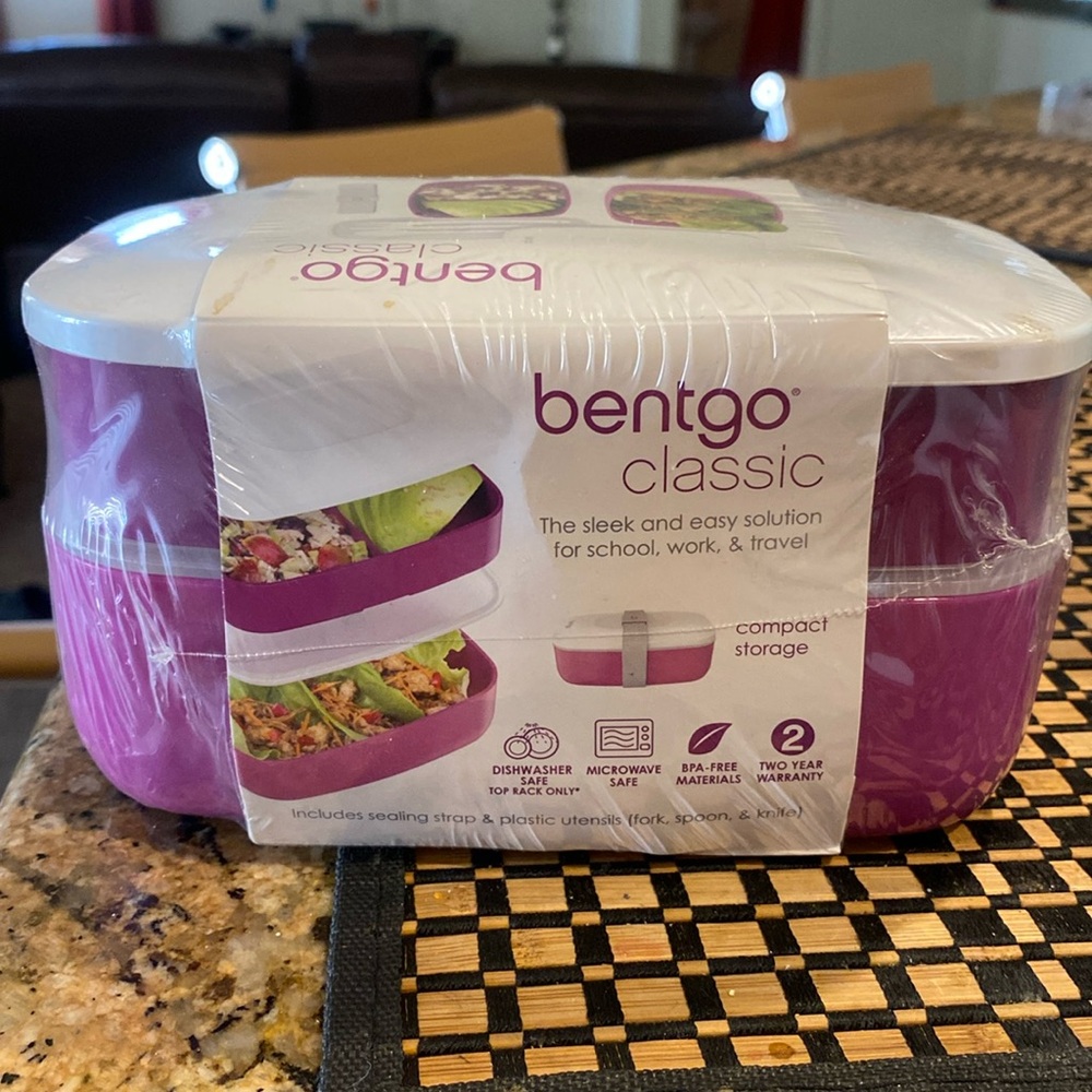 Brand New Bentgo Classic Color Purple